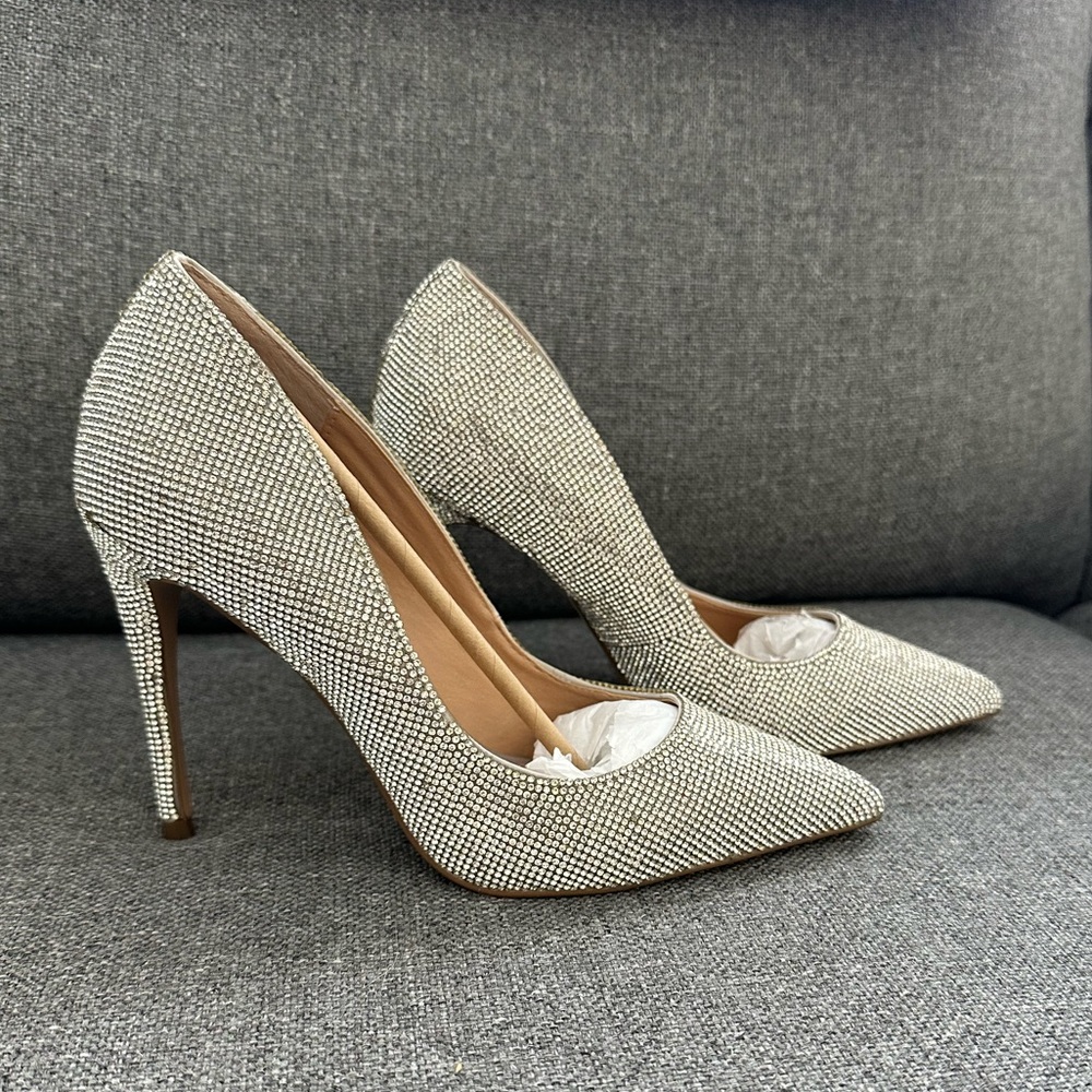 Steve Madden Silver Textured Heels